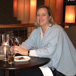 Meet your Posher, Carolyn